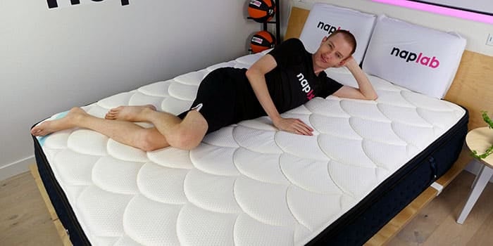 DreamCloud vs. Puffy Mattress Comparison 2023