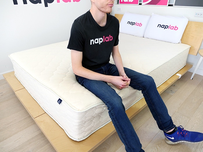 Winkbed Ecocloud Edge Support Sitting