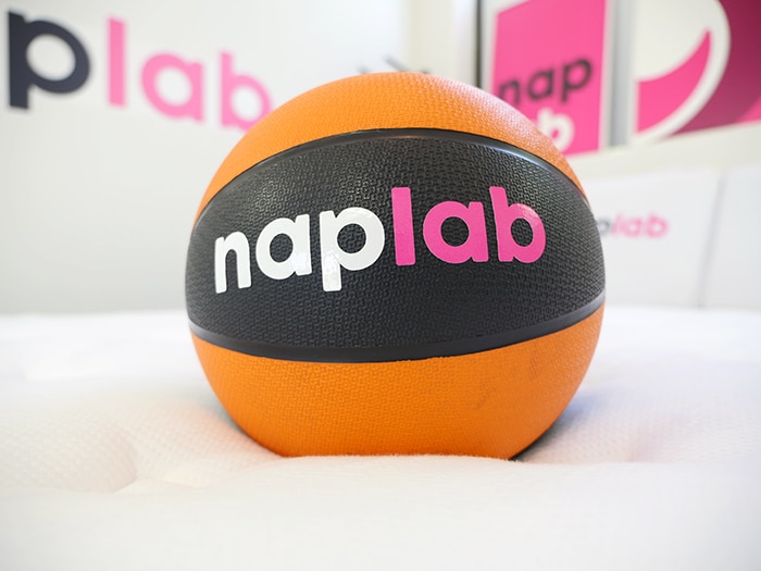 Silk & Snow Hybrid Review 10 DataDriven Tests NapLab