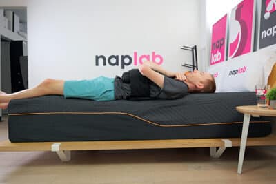 Egohome Ego Black Firm Edge Support Back Sleeping With Vest Egohome Ego Black Firm Edge Support Back Sleeping With Vest