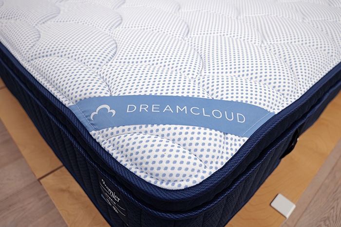Dreamcloud Premier Hybrid Logo Dreamcloud Premier Hybrid Logo