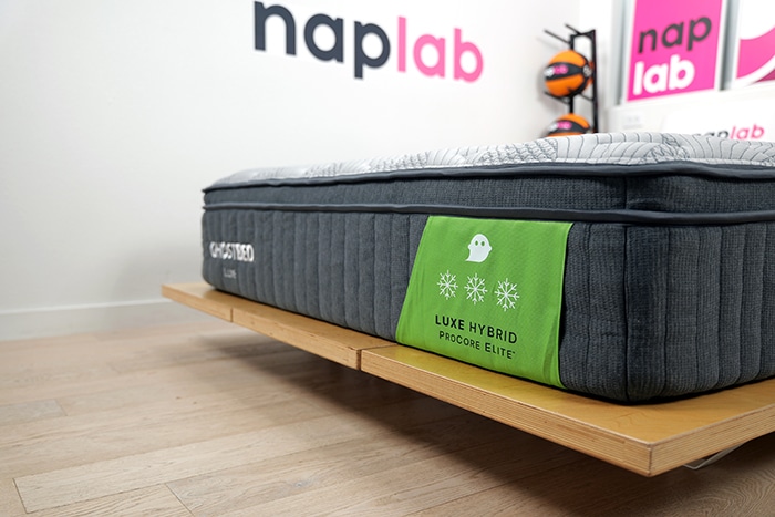 Ghostbed Luxe Hybrid Foot Ghostbed Luxe Hybrid Foot
