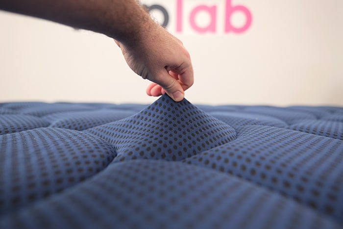 Dreamcloud Ultra Hybrid Cover Feel Dreamcloud Ultra Hybrid Cover Feel