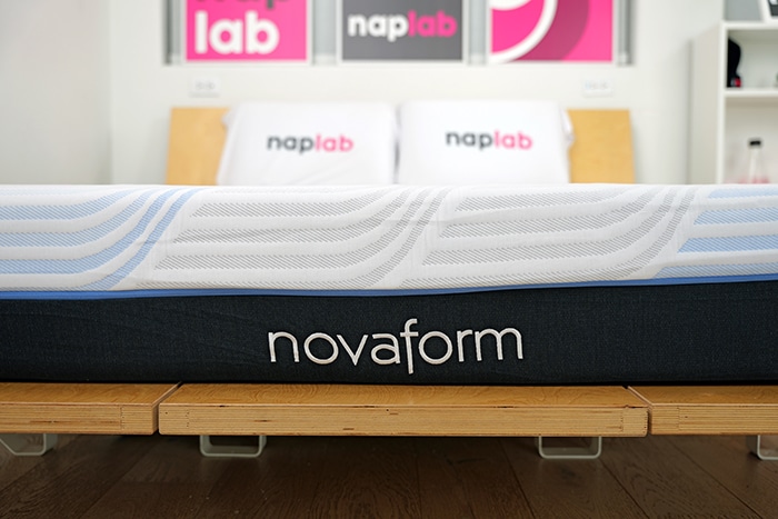 Novaform Sofresh Plus Logo