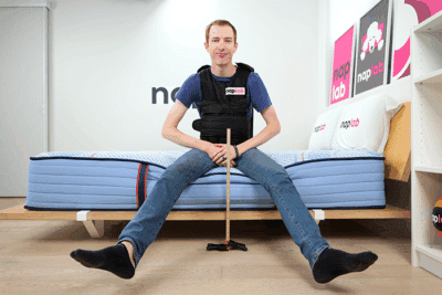 Sealy Posturepedic Plus Prosser Hills Edge Support Test With Vest Sealy Posturepedic Plus Prosser Hills Edge Support Test With Vest