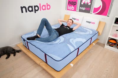 Sealy Posturepedic Pro Highland Manor Lounging